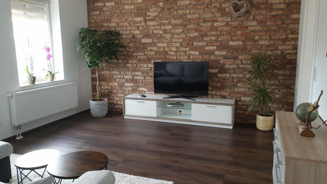 Seensucht & Urlaubstraeume, Ferienwohnung "Seerose" Гросрешен Екстер'єр фото