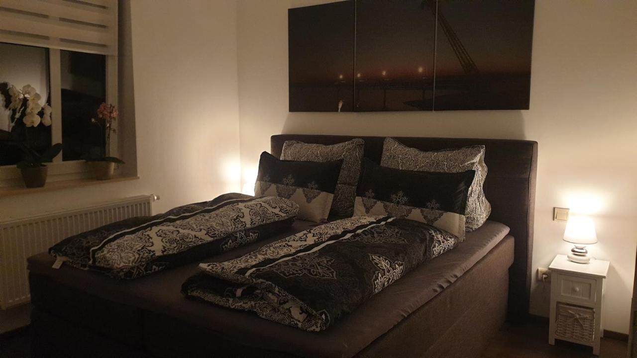 Seensucht & Urlaubstraeume, Ferienwohnung "Seerose" Гросрешен Екстер'єр фото